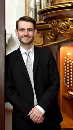 Max Deisenroth Max Deisenroth